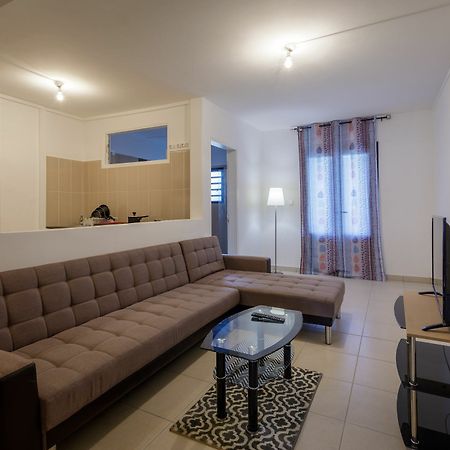 Le Bon Spot Appartements แซงต์-เดอนี ภายนอก รูปภาพ