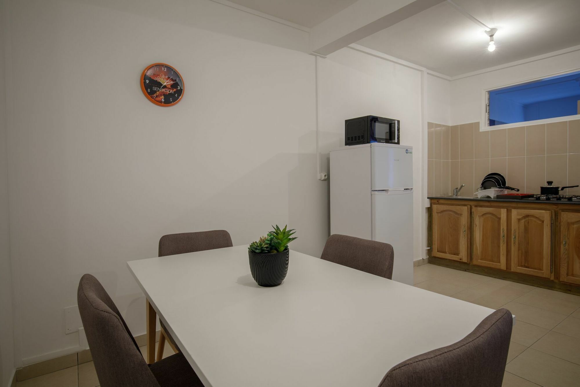 Le Bon Spot Appartements แซงต์-เดอนี ภายนอก รูปภาพ